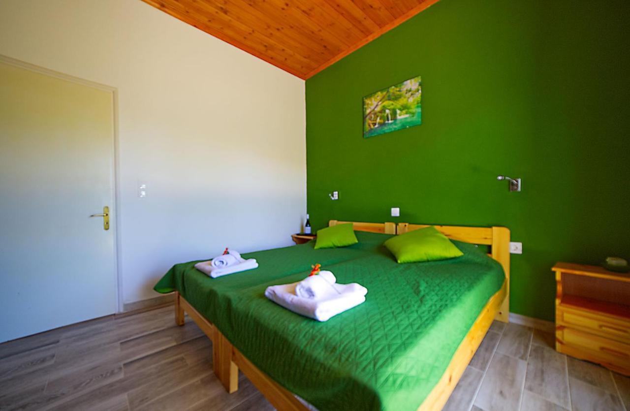 Villa Riviera Agios Georgios  Ngoại thất bức ảnh