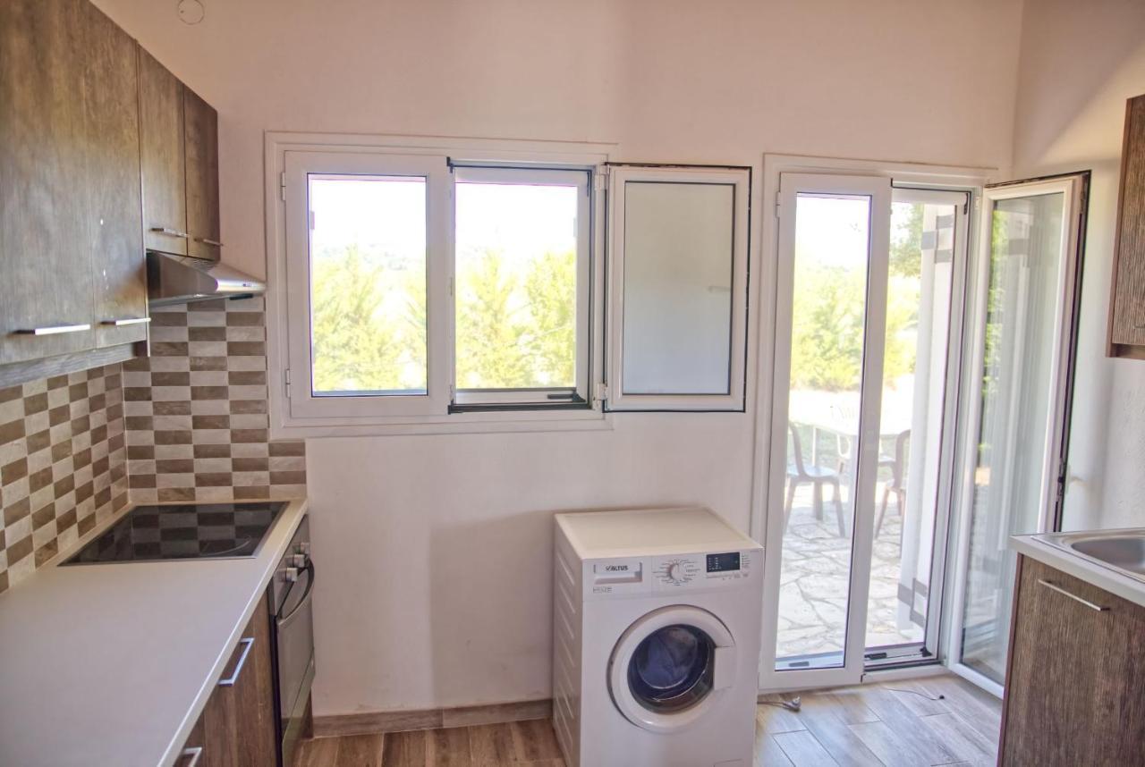 Villa Riviera Agios Georgios  Ngoại thất bức ảnh